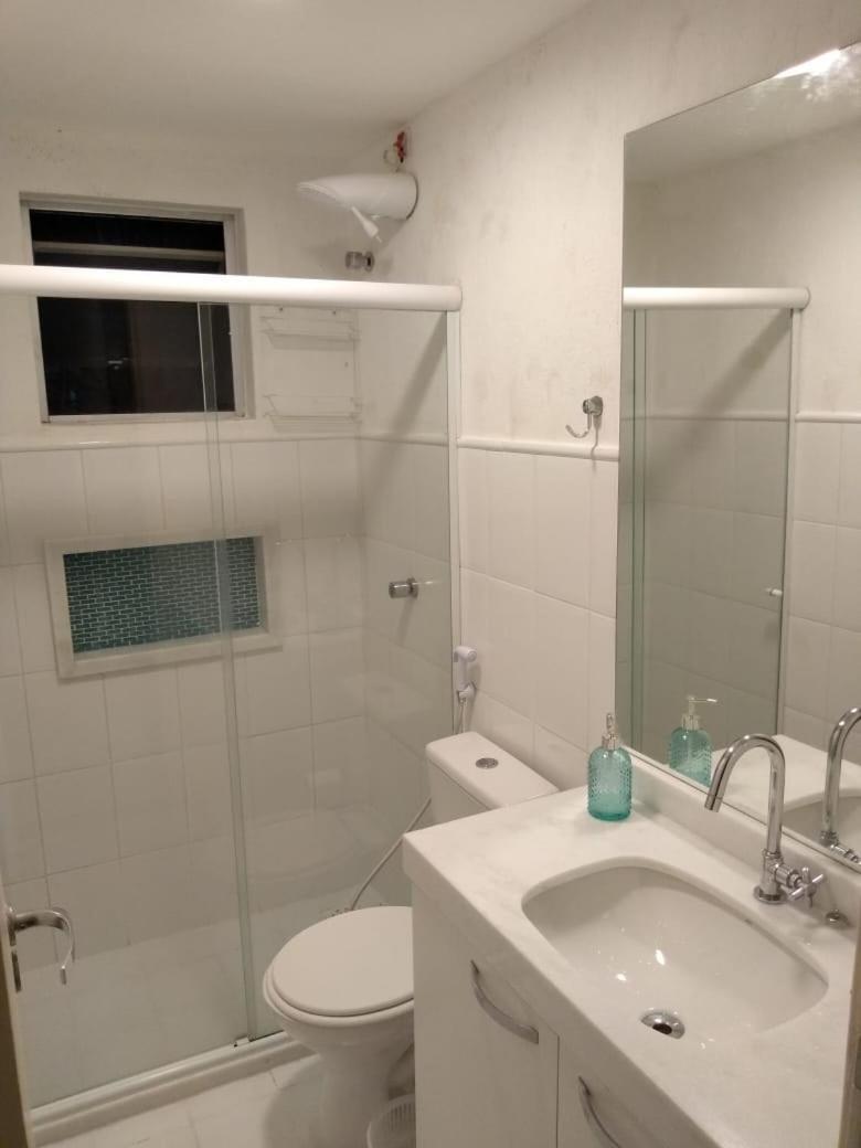 غوارايوبه Condominio Costa Beach المظهر الخارجي الصورة